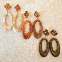 Carica l'immagine nella galleria, orecchini "douce Luce" Latte