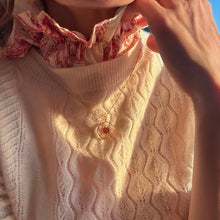 Carica l'immagine nella galleria, Medaglia Amor Vincit Omnia - Sabato Santo 2025