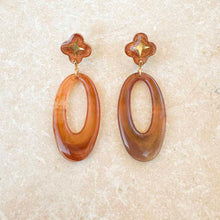 Carica l'immagine nella galleria, orecchini "douce Luce" caramello