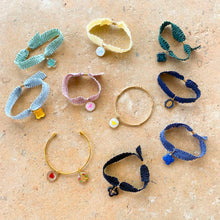 Charger l'image dans la galerie, Mini miraculeuse couronnée d'étoiles