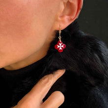Charger l'image dans la galerie, Boucles croix de Malte