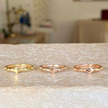 Charger l'image dans la galerie, Dizainier aux roses - Or rose