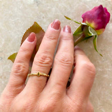 Upload image to gallery, one-decade rosary with roses - Yellow gold