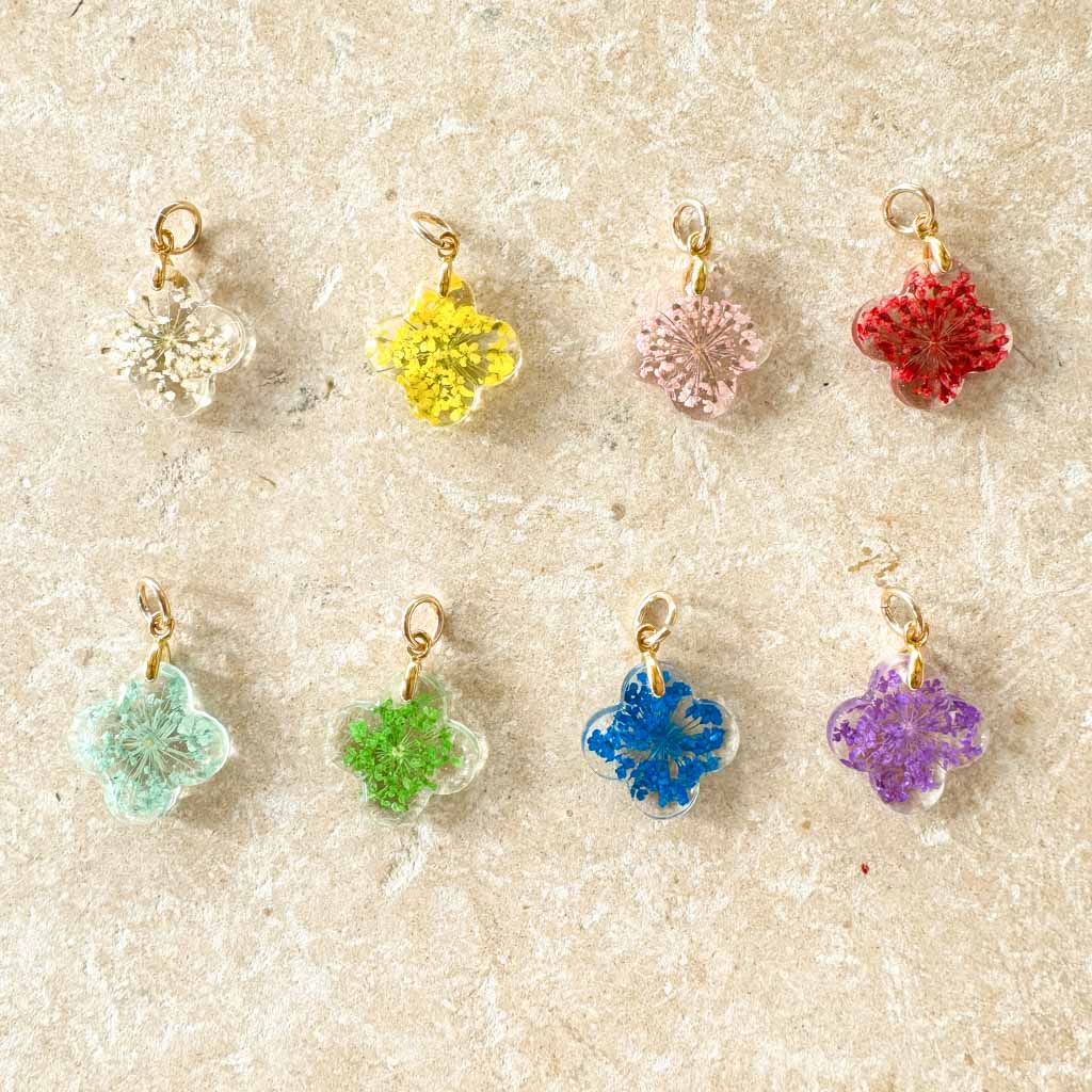 Fleur Nabert créations Cross of Softness - Violet MetaobjectListDrop