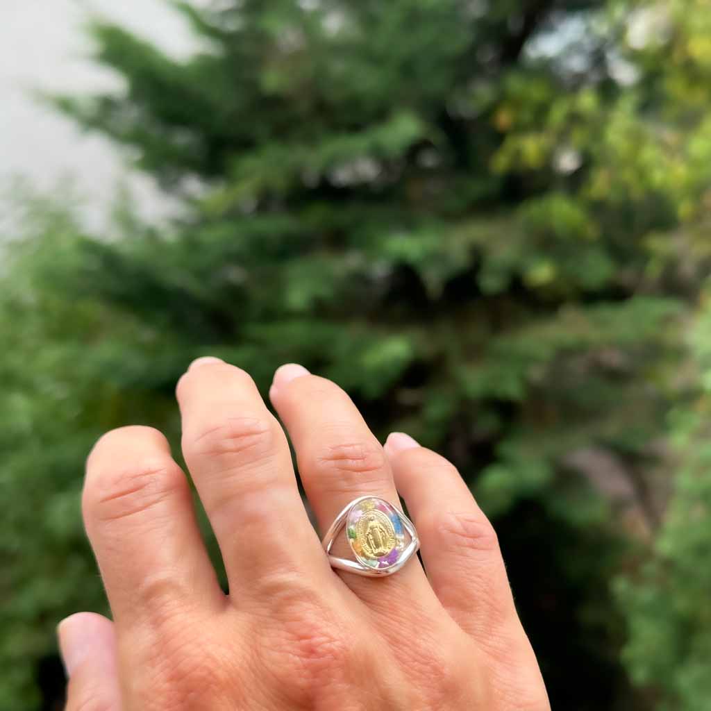 Fleur Nabert créations Bague médaille miraculeuse fleurie - Médaille dorée MetaobjectListDrop
