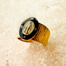 Charger l'image dans la galerie, Bague miraculeuse noire constellée d'or
