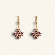Load image into Gallery viewer, "Graou" cross earrings

