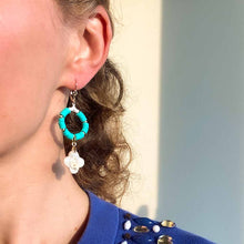 Charger l&#39;image dans la galerie, Boucles Marie Heishi Turquoise
