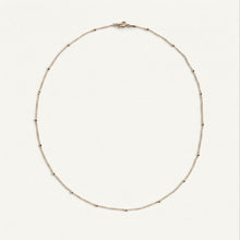 Charger l'image dans la galerie, Chaîne Sainte Elisabeth Fleur Nabert créations en argent massif plaqué or avec perles dorées, longueur 42 cm

