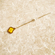 Carica l'immagine nel visualizzatore di Gallery, Ciondolo singolo cordino micro quadrifoglio Giallo
