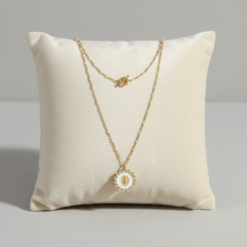 Fleur Nabert créations Queen of the Sky Necklace - White MetaobjectListDrop