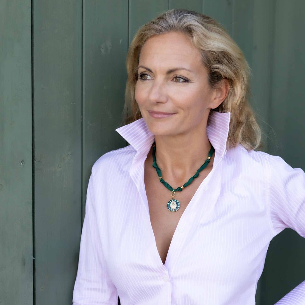 Fleur Nabert créations Les chaînes en tissu + attache magique MetaobjectListDrop