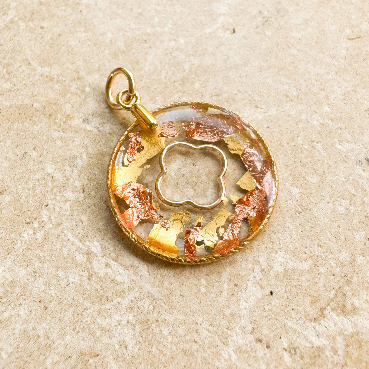 Médaille « Il est vivant »