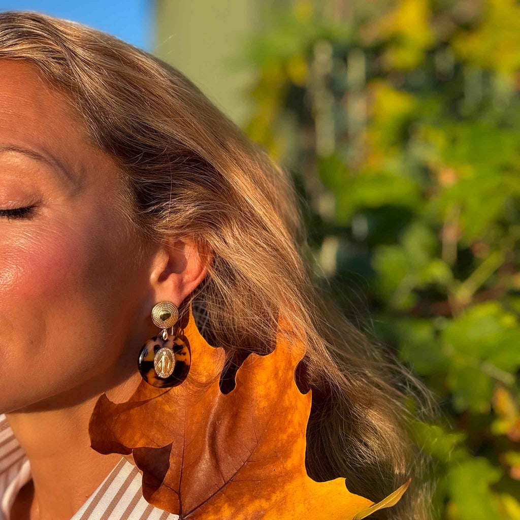 Fleur Nabert créations Boucles d'oreilles Miraculeuse Écaille MetaobjectListDrop