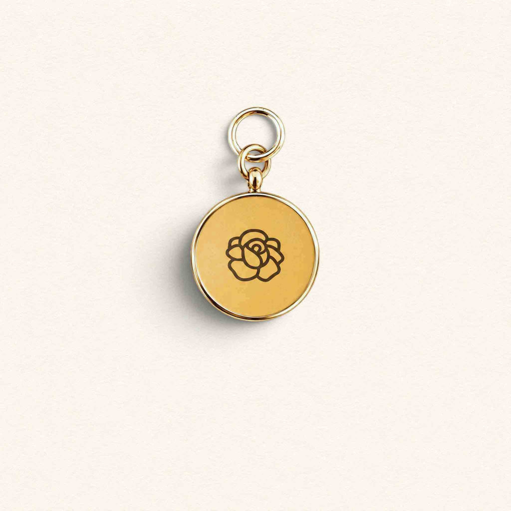 Fleur Nabert créations Saint Theresa Medal My BFF + Letter MetaobjectListDrop