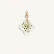 Load image into Gallery viewer, Cross of gentleness
