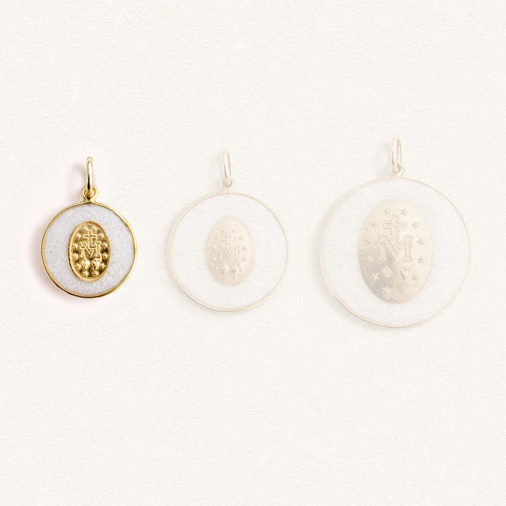 Fleur Nabert créations White Crowned Miraculous Medal - Mini MetaobjectListDrop