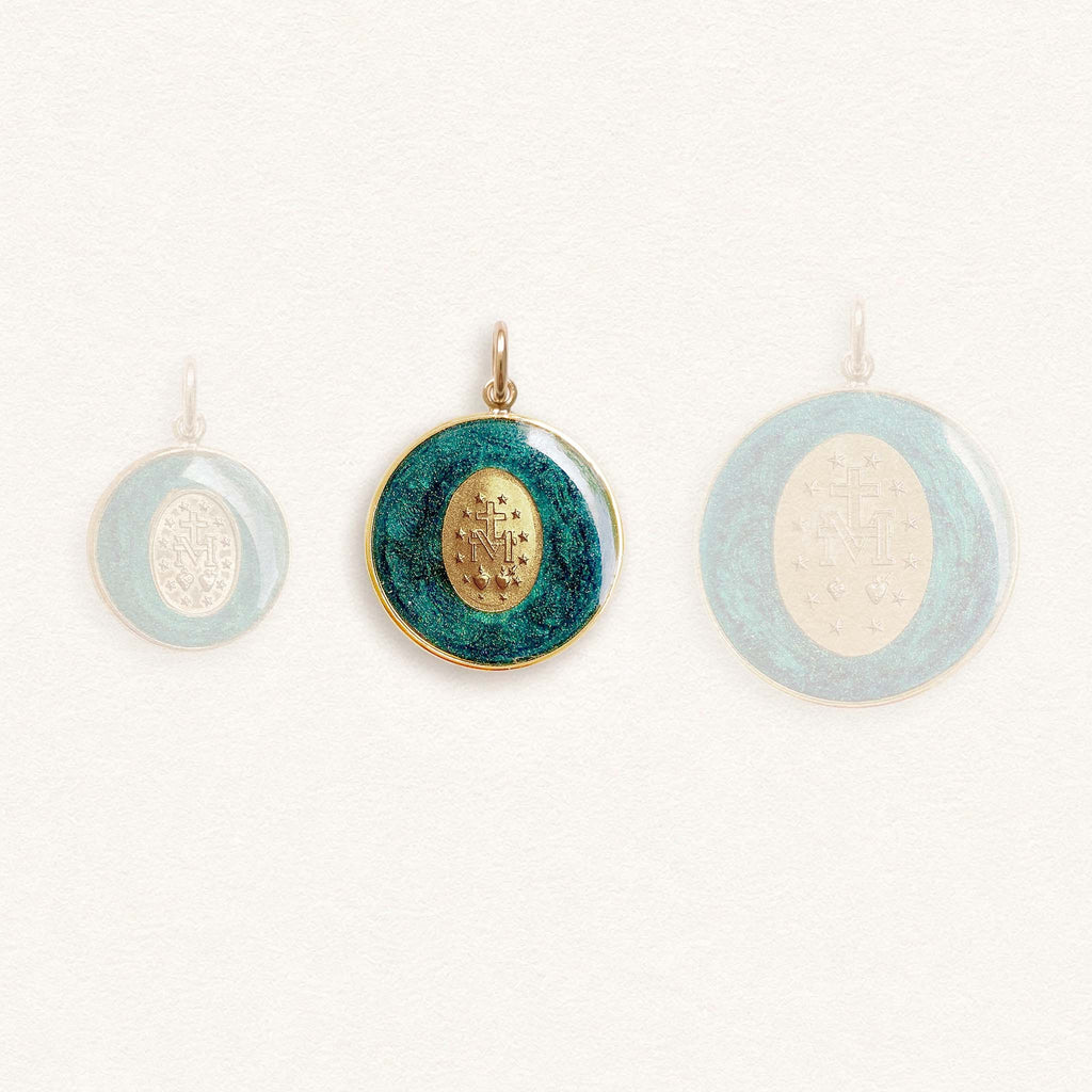 Fleur Nabert créations Médaille Miraculeuse couronnée verte - Moyenne MetaobjectListDrop